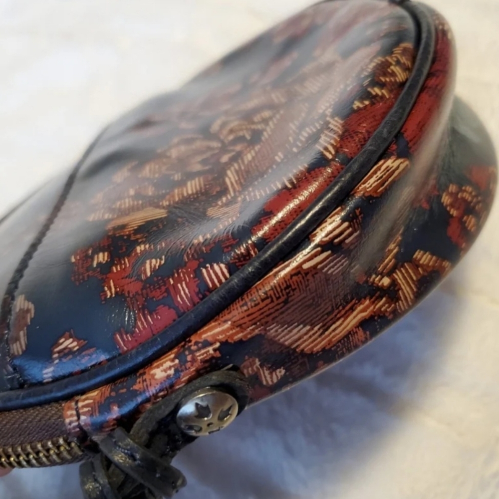 Patricia Nash Floral Round Crossbody Bag NWT - Picture 5 of 11
